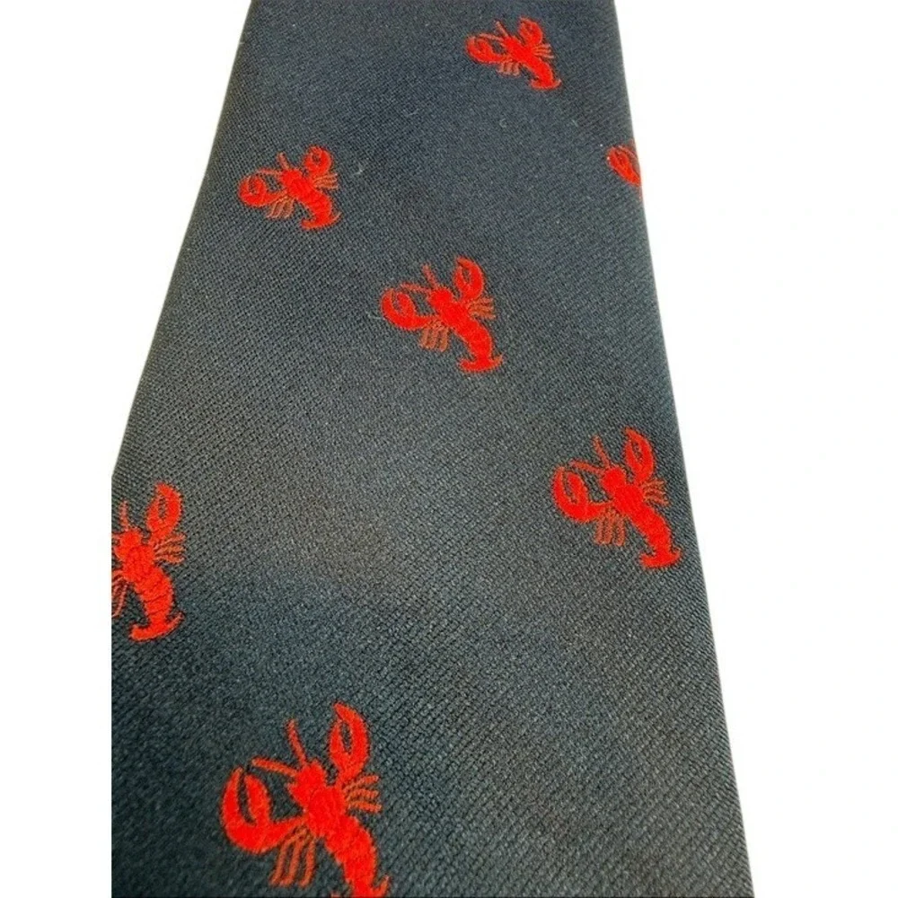 Vtg. Benoit's Maine Lobster Navy‎ Blue Red Nautical Coastal Preppy Men's Necktie
